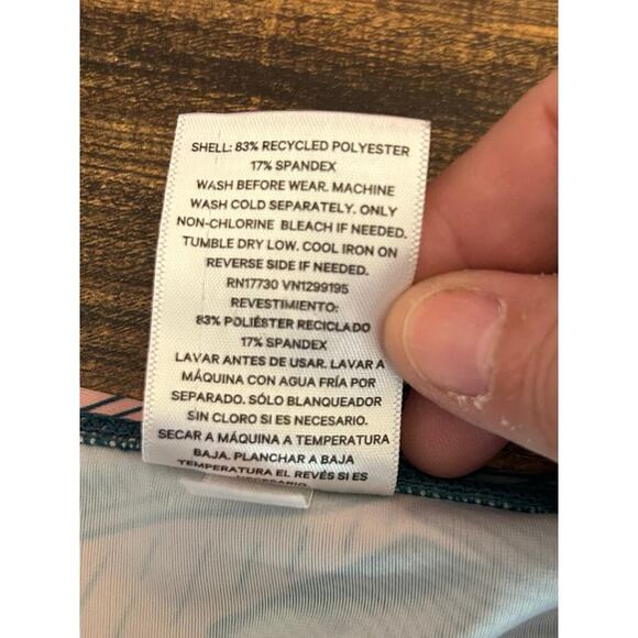 ART CLASS Girl’s Tropical Long Sleeve Swim Top / Size: 6-6X - Picture 4 of 5